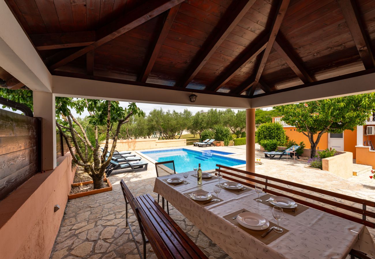 Casa a Visocane - Apartment Visocane with private pool