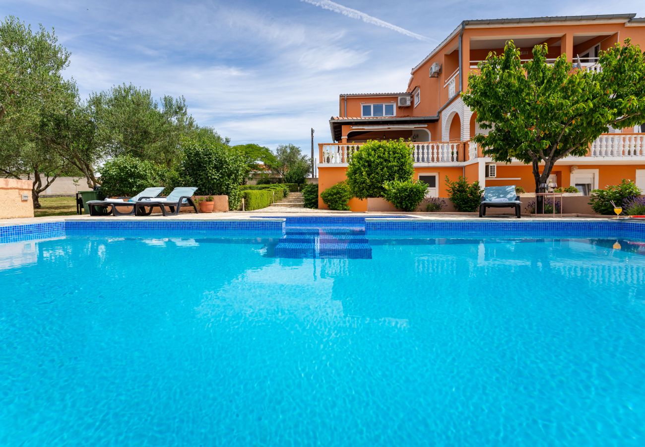 Casa a Visocane - Apartment Visocane with private pool
