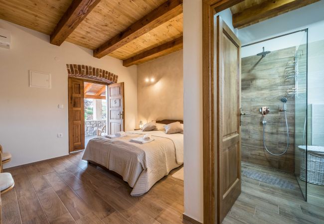 Villa a Sukošan - Authentic Villa Dumina Villa a Sukošan - Authentic Villa Dumina