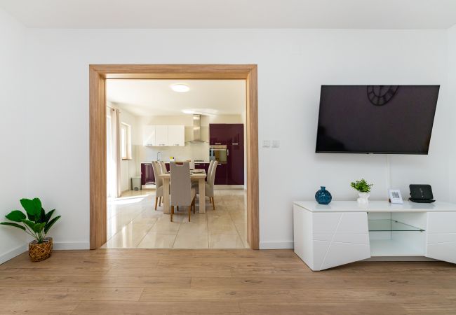 Casa a Vodice - Holiday home Briscola Casa a Vodice - Holiday home Briscola