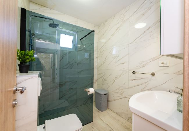 Casa a Vodice - Holiday home Briscola Casa a Vodice - Holiday home Briscola