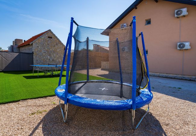 Casa a Vodice - Holiday home Briscola Casa a Vodice - Holiday home Briscola