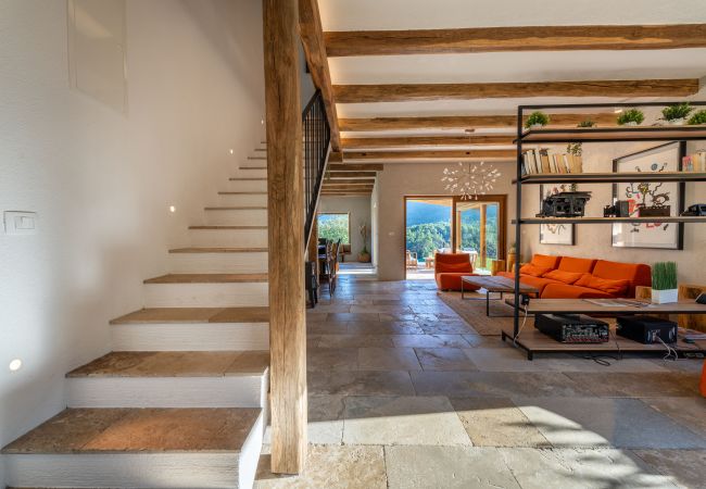 Casa a Svirce - Authentic Villa Fisola Casa a Svirce - Authentic Villa Fisola