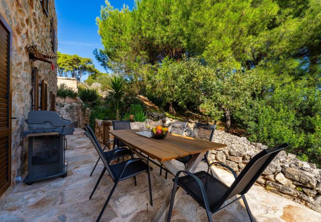 Casa a Svirce - Authentic Villa Fisola Casa a Svirce - Authentic Villa Fisola