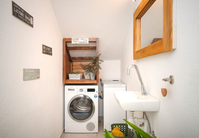 Casa a Svirce - Sea view Villa Amaria Casa a Svirce - Sea view Villa Amaria