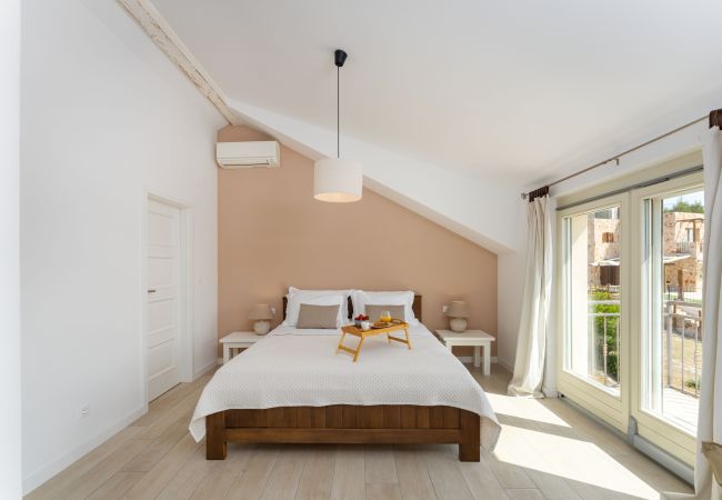 Casa a Svirce - Sea view Villa Amaria Casa a Svirce - Sea view Villa Amaria