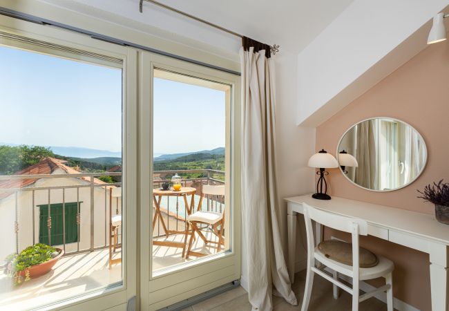 Casa a Svirce - Sea view Villa Amaria Casa a Svirce - Sea view Villa Amaria