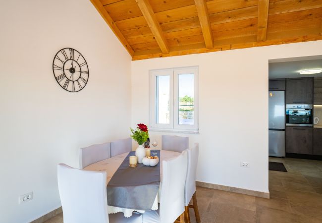 Casa a Rtina - Holiday home Fortica Casa a Rtina - Holiday home Fortica