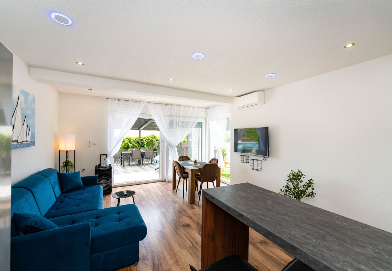 Appartamento a Žaborić - Apartment Nikita with private pool