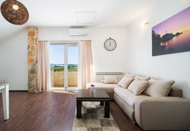 Casa a Vodice - Villa Olea with private heated pool Casa a Vodice - Villa Olea with private heated pool