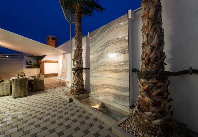 Casa a Maslenica - Luxury villa Michelle Casa a Maslenica - Luxury villa Michelle