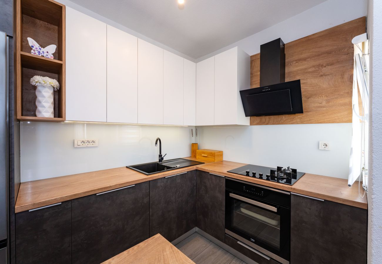 Appartamento a Šibenik - Sea view apartment Klara