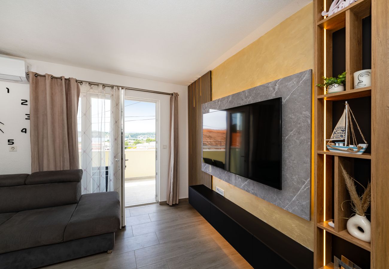 Appartamento a Šibenik - Sea view apartment Klara