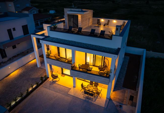 Appartamento a Vrsi - Beach apartment LaMag Appartamento a Vrsi - Beach apartment LaMag