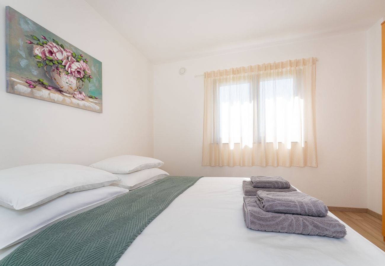 Appartamento a Starigrad - Sea view Apartment Masha
