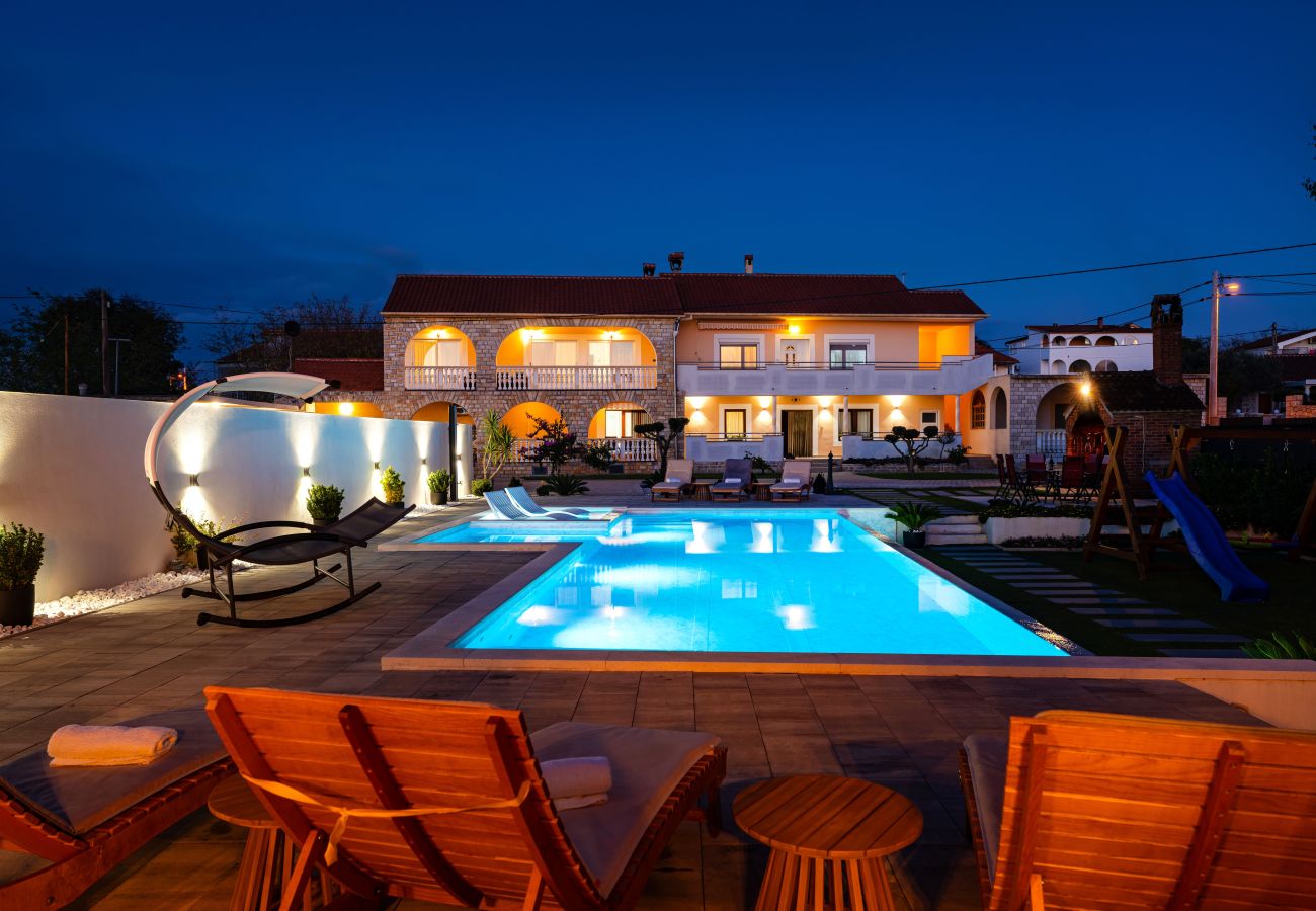 Appartamento a Galovac - Apartment M&N