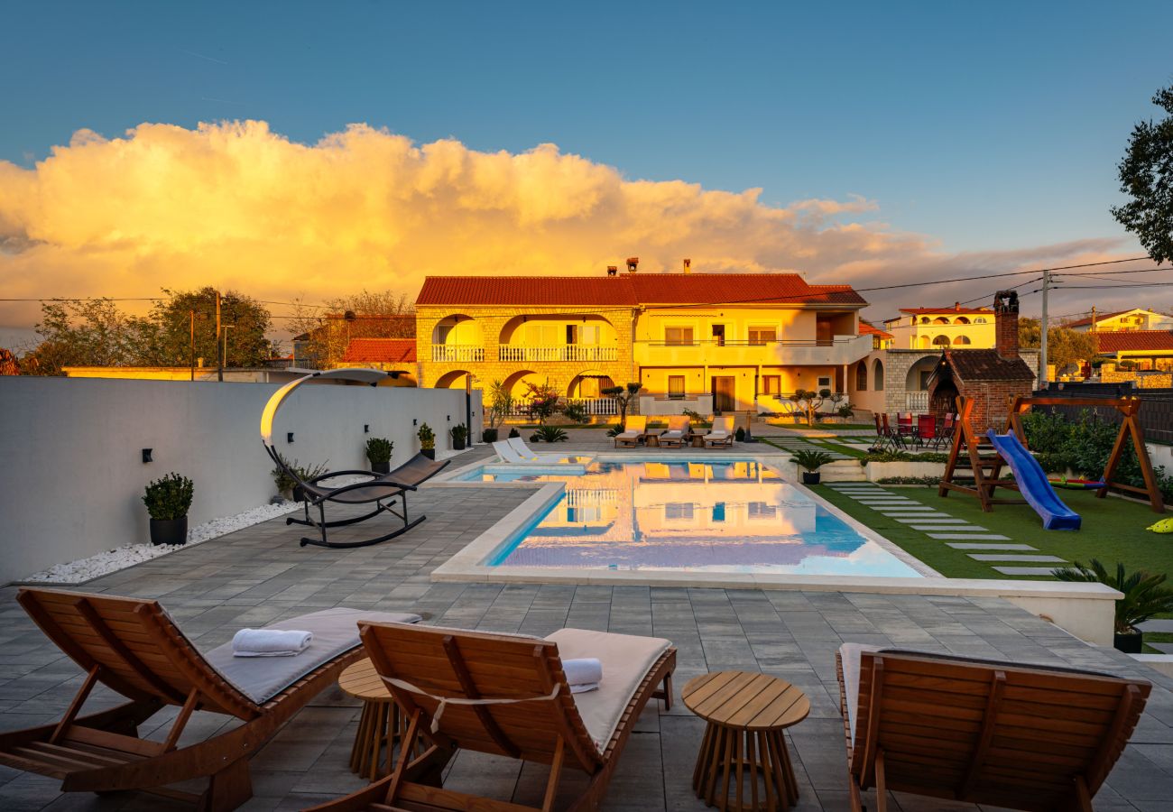 Appartamento a Galovac - Apartment Galleli with private pool