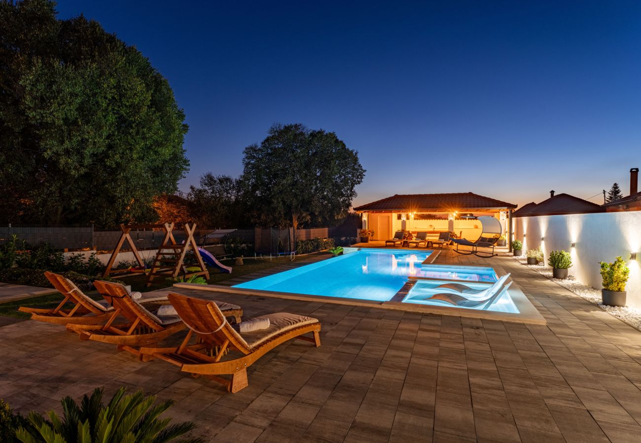 Appartamento a Galovac - Apartment Galleli with private pool