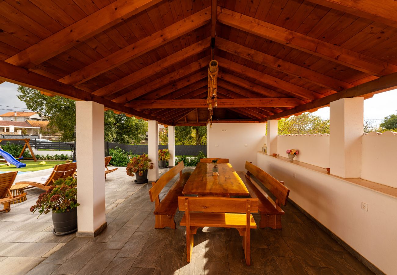 Appartamento a Galovac - Apartment Galleli with private pool