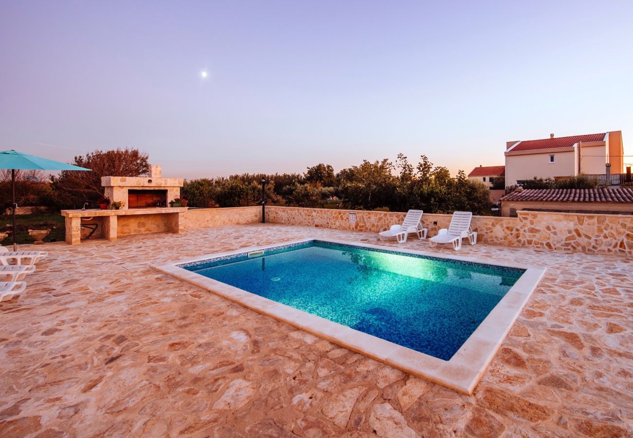 Casa a Privlaka - Holiday Home Barba Pere