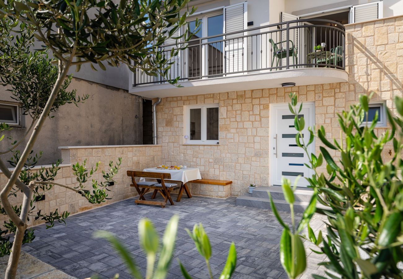 Casa a Šibenik - Holiday home Casa Ivana
