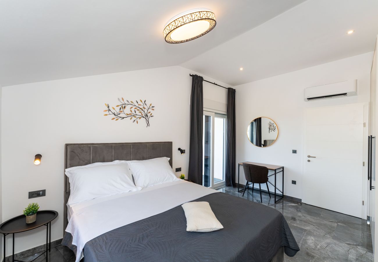 Casa a Seline - Villa Mirta