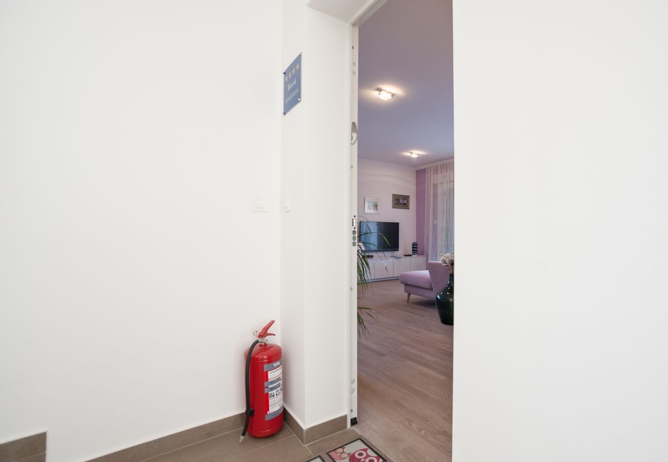 Appartamento a Zadar - Apartment Tajana