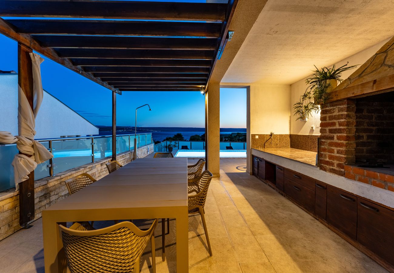 Dom w Maslenica - Sea view Villa Anpero