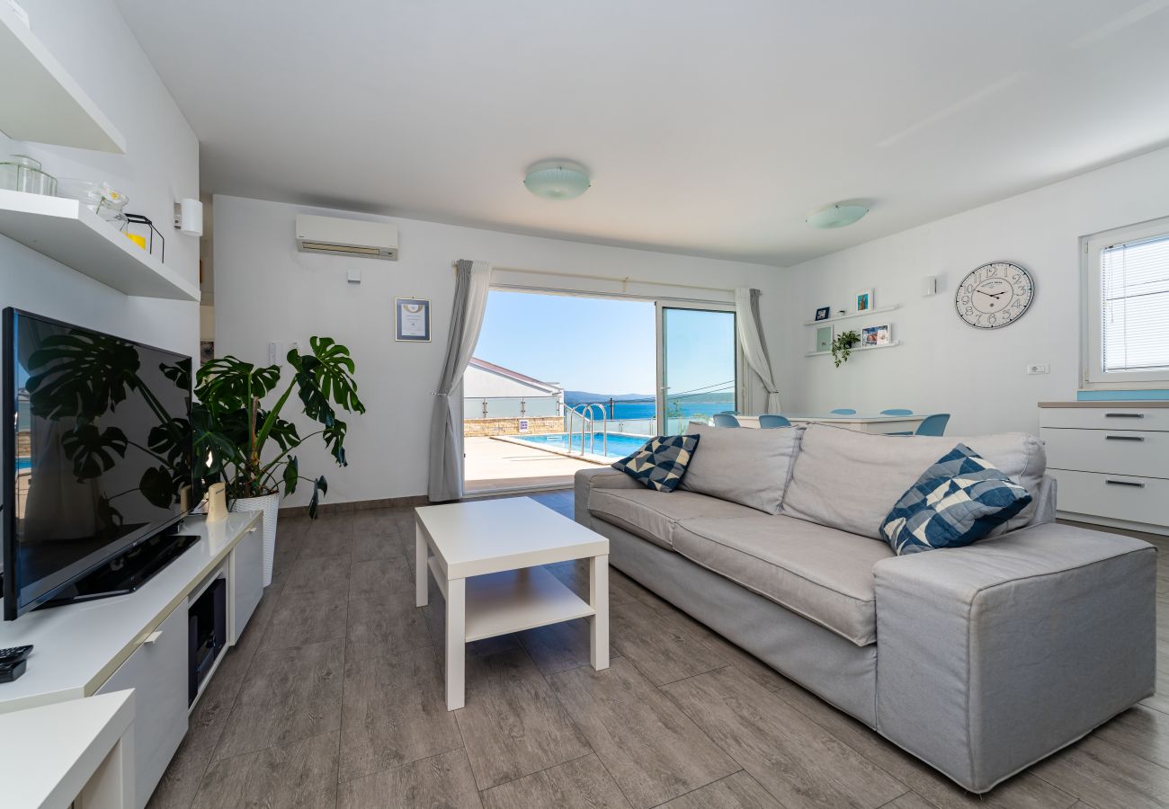 Dom w Maslenica - Sea view Villa Anpero