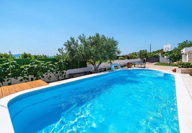 Dom w Zadar - Sea view Villa Elia Dom w Zadar - Sea view Villa Elia