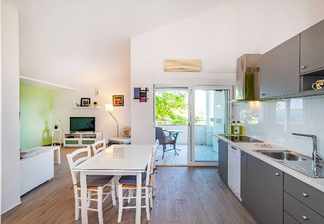 Apartament w Maslenica - Sea view apartment Dajana Apartament w Maslenica - Sea view apartment Dajana