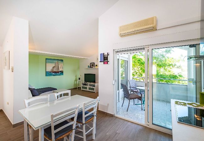 Apartament w Maslenica - Sea view apartment Dajana Apartament w Maslenica - Sea view apartment Dajana