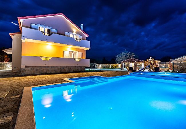 Dom w Benkovac - Luxury Villa Escape Dom w Benkovac - Luxury Villa Escape