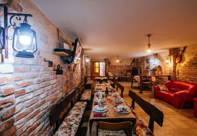 Dom w Starigrad - Holiday home Jucinovi Dvori Dom w Starigrad - Holiday home Jucinovi Dvori