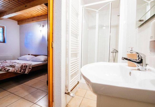 Dom w Starigrad - Holiday home Jucinovi Dvori Dom w Starigrad - Holiday home Jucinovi Dvori