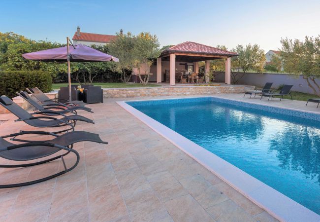 Dom w Biograd na moru - Villa Simone with private pool Dom w Biograd na moru - Villa Simone with private pool