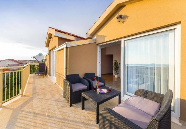 Apartament w Zadar - Penthouse apartment Zadar Apartament w Zadar - Penthouse apartment Zadar