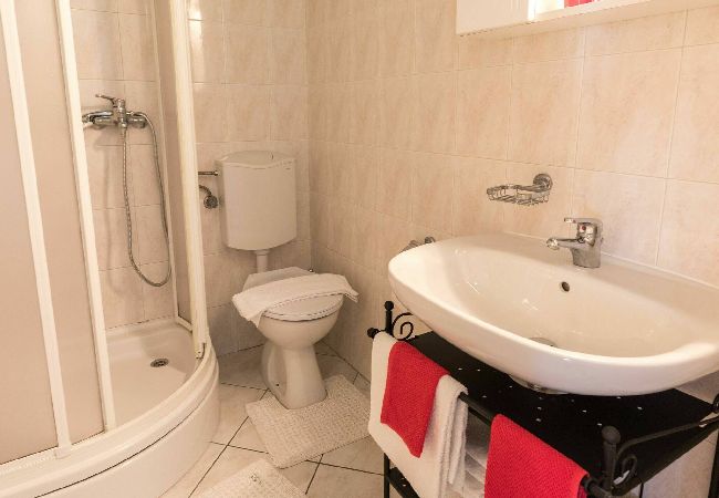 Apartament w Šibenik - Beach apartment Jadrija Apartament w Šibenik - Beach apartment Jadrija