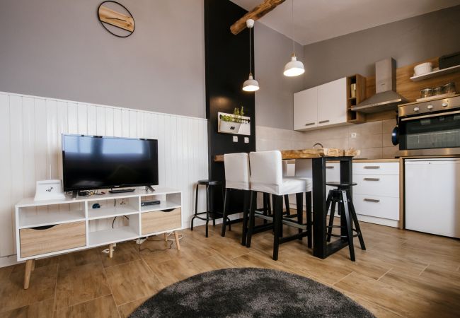 Apartament w Ražanac - Beach Apartment Neno Apartament w Ražanac - Beach Apartment Neno