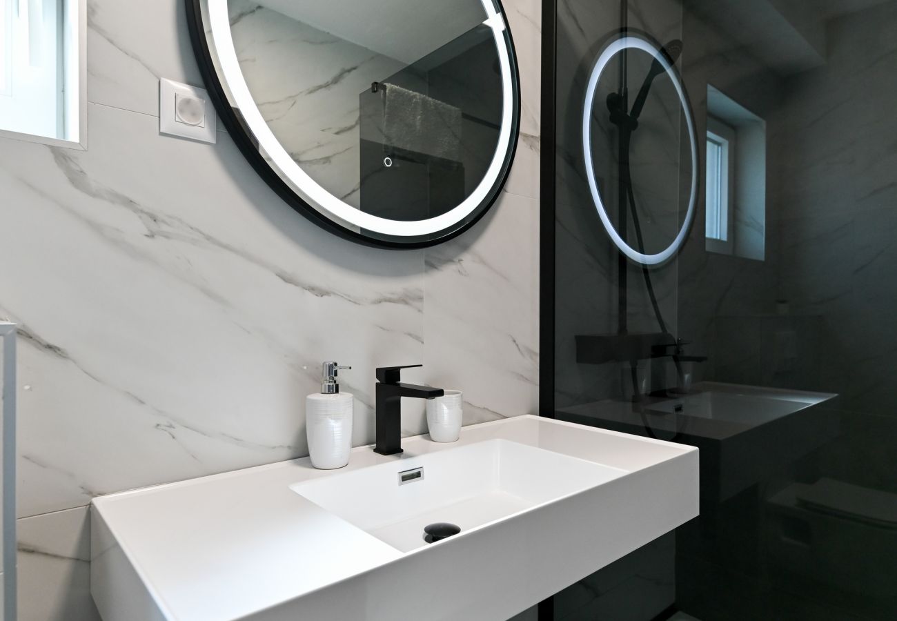 Dom w Ražanac - Sea view Villa Punta