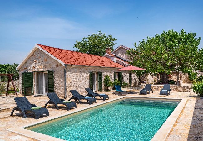 Dom w Podlug - Authentic Villa Zvonko Dom w Podlug - Authentic Villa Zvonko