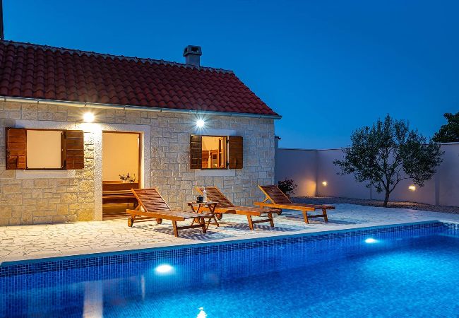 Dom w Stankovci - Holiday home Zara Dom w Stankovci - Holiday home Zara