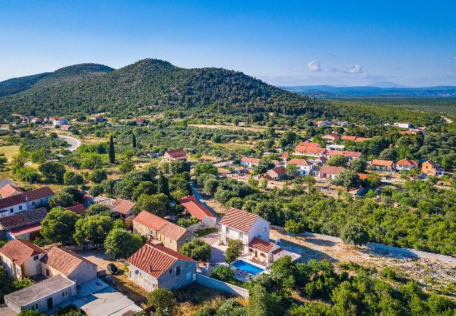 Dom w Stankovci - Holiday home Zara Dom w Stankovci - Holiday home Zara