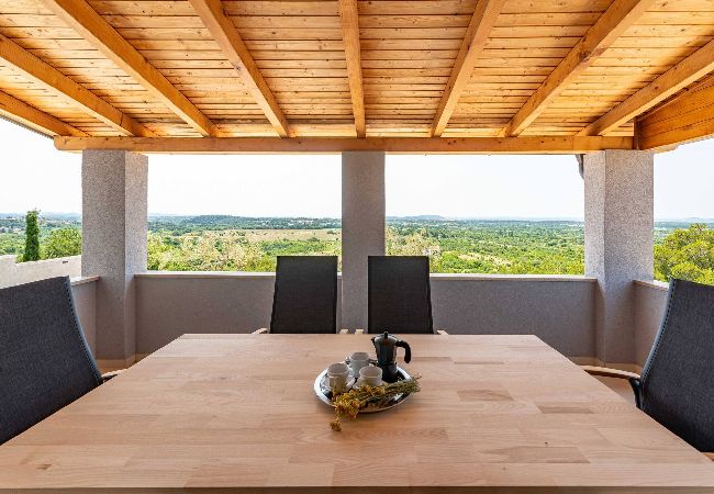 Dom w Benkovacko Selo - Villa Pezer with heated pool & sauna Dom w Benkovacko Selo - Villa Pezer with heated pool & sauna