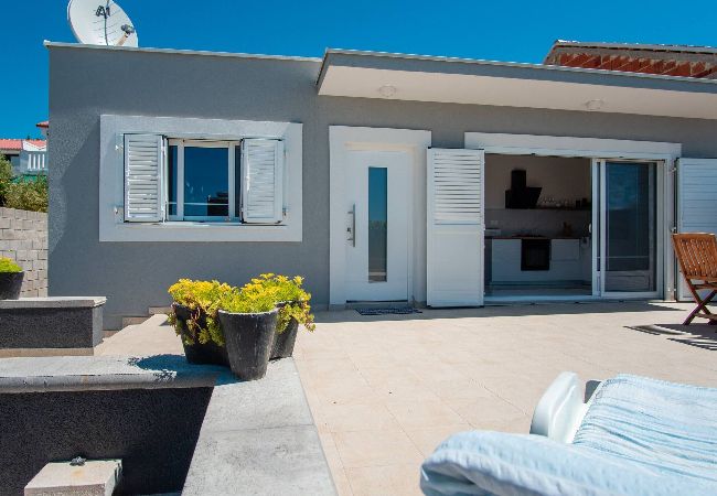 Dom w Košljun - Beach house Festini Dom w Košljun - Beach house Festini