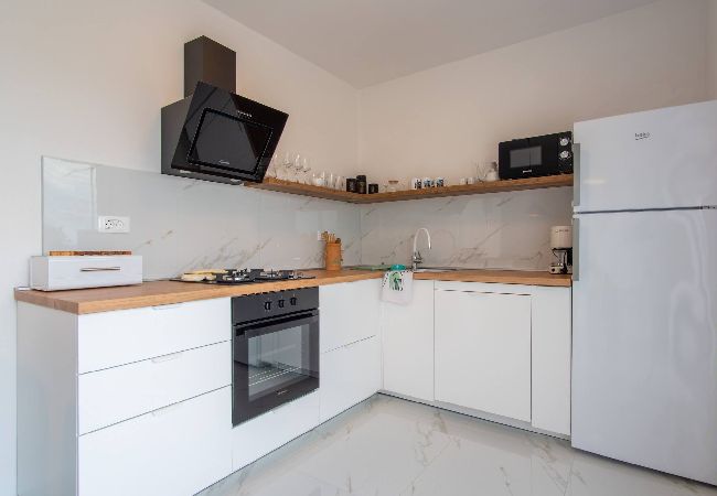 Dom w Košljun - Beach house Festini Dom w Košljun - Beach house Festini