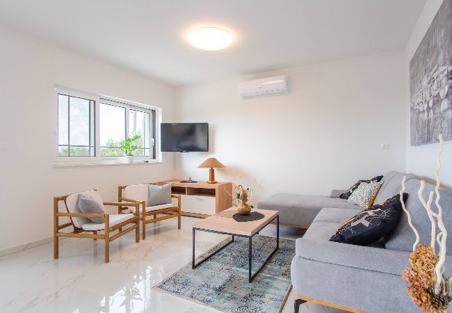 Dom w Košljun - Beach house Festini Dom w Košljun - Beach house Festini