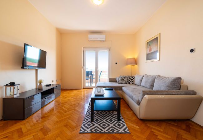 Apartament w Posedarje - Sea view apartment Nika Apartament w Posedarje - Sea view apartment Nika