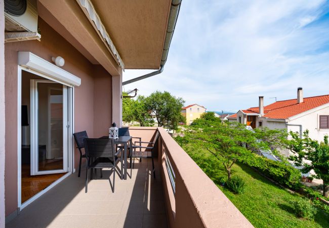 Apartament w Posedarje - Sea view apartment Nika Apartament w Posedarje - Sea view apartment Nika
