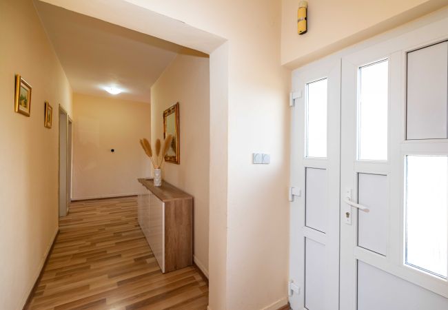 Apartament w Posedarje - Sea view apartment Nika Apartament w Posedarje - Sea view apartment Nika